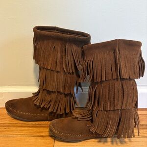 Minnetonka Brown 3-Layer Fringe Boots